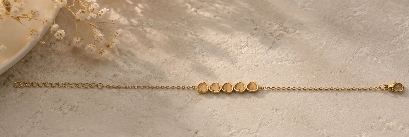 Golden Amber Heart Bracelet